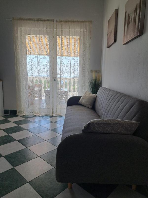 Apartman Laura Primošten Buitenkant foto